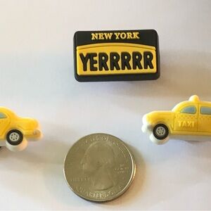 New York Taxi License Plate Shoe Charms Set - Yellow